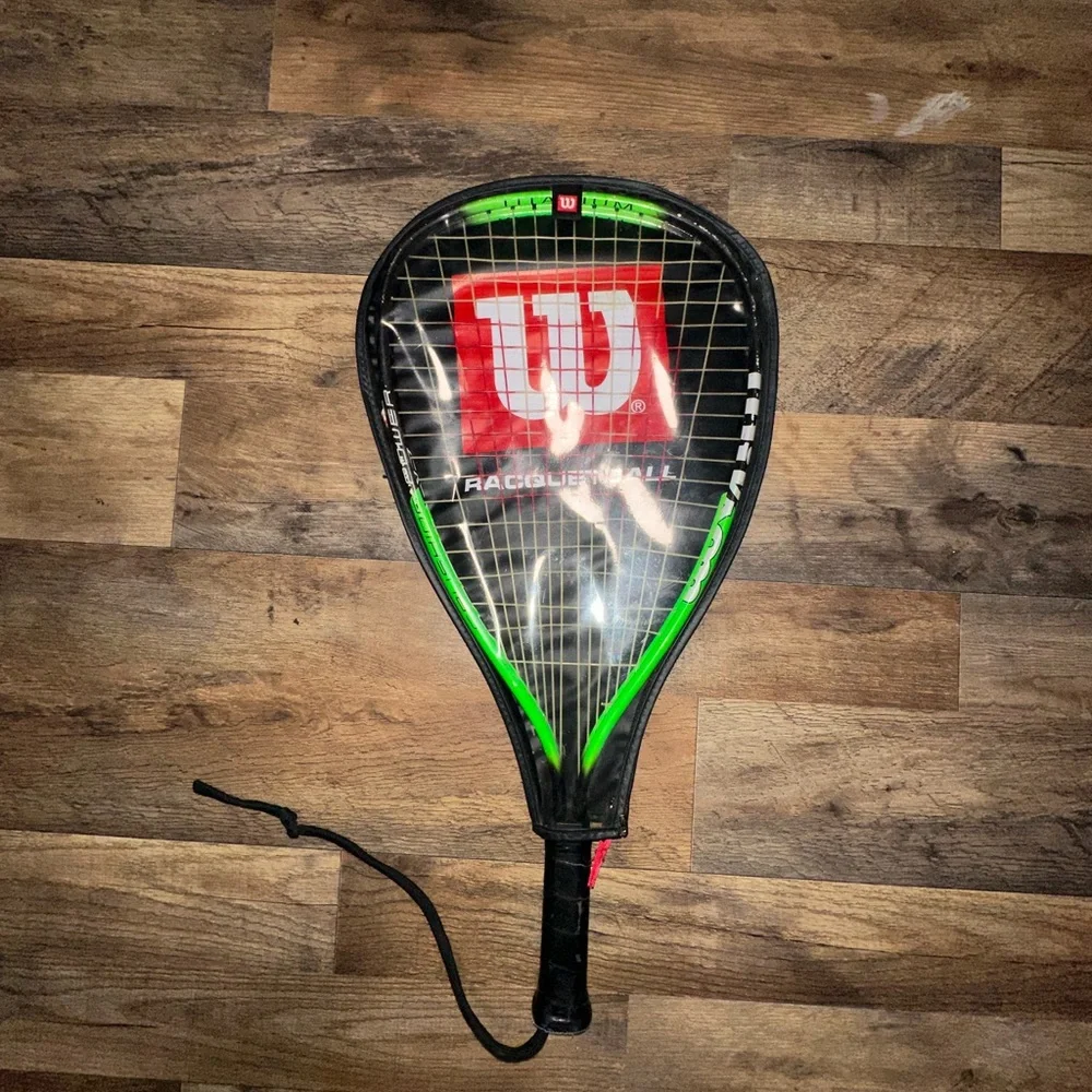 Wilson Racquetball Racket with Cover - Picture 5 of 7